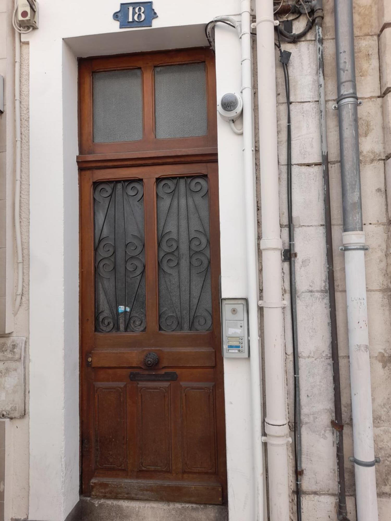 Le Nid D'hirondelles - De Caractere Hypercentre Au Calme Apartment